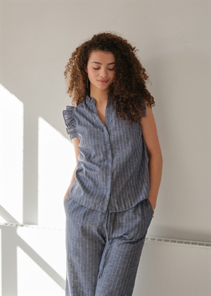 Siona Emb stripe top Blue Neo Noir 